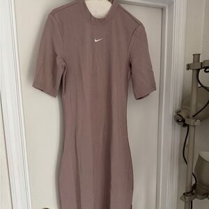 Nike Sportswear Essentials Midi bodycon dress NWT medium